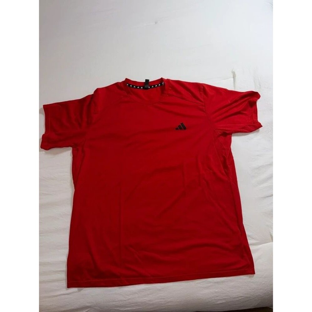 Men’s adidas Aeroready athletic tshirt size xxl